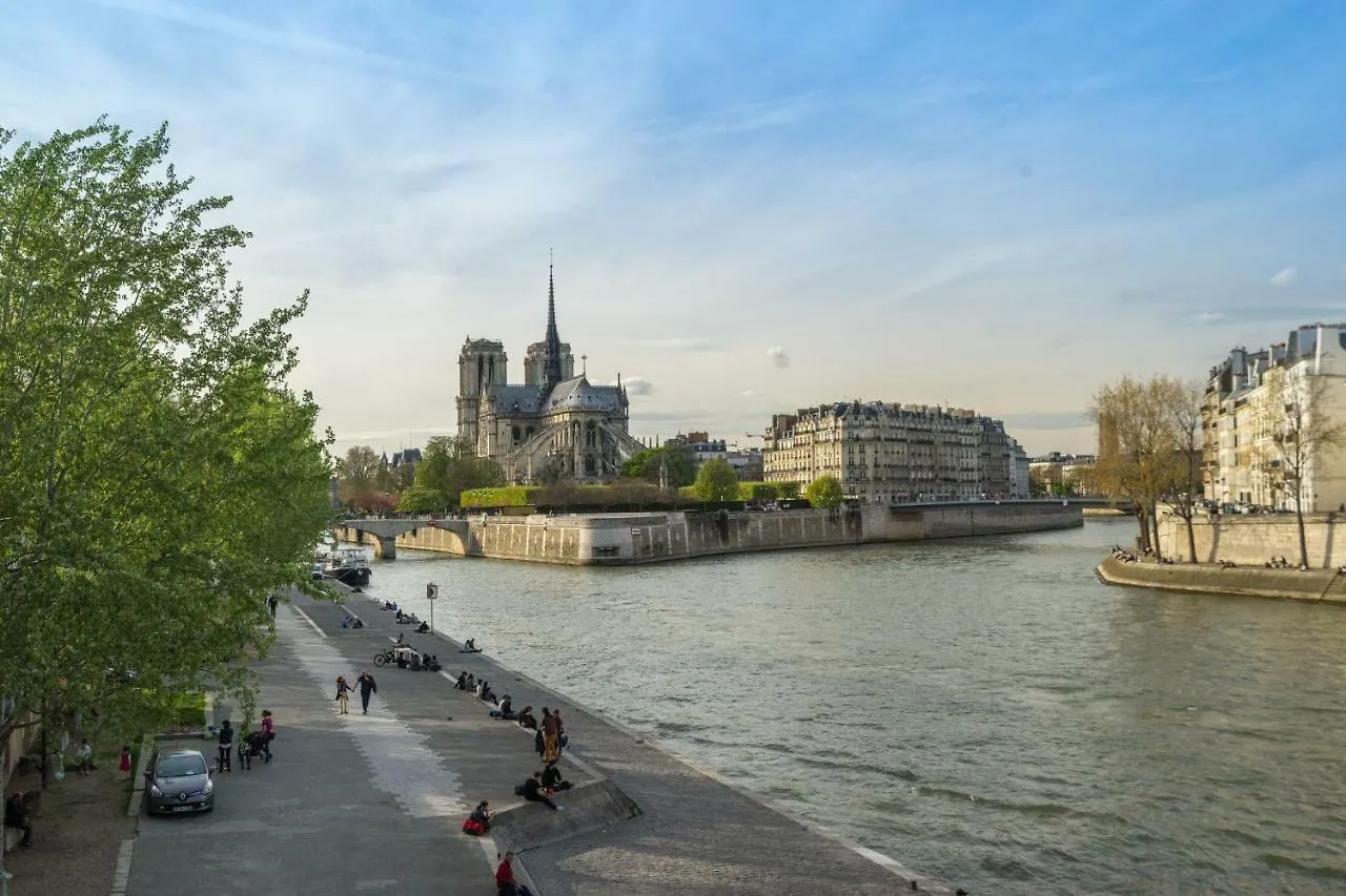 Bastille Garden - Menage Pro, Wifi, Climatisation